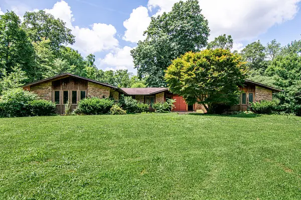 615 Rising Hill Drive, Xenia, OH 45385