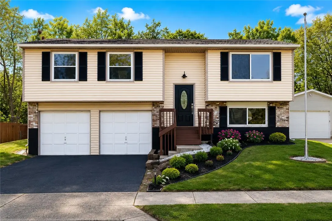 2253 Wienburg Drive, West Carrollton, OH 45439 - #1