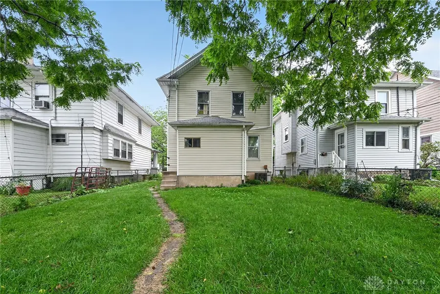 907 Saint Nicholas Avenue, Dayton, OH 45410 - #2