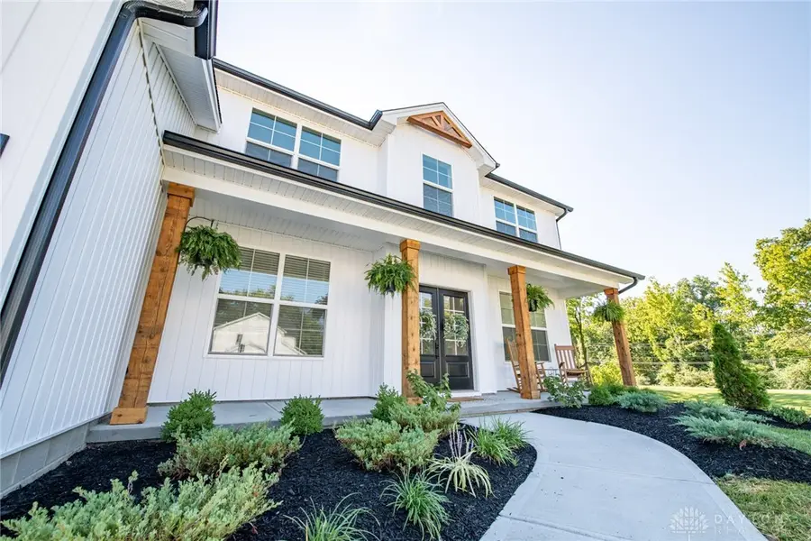 20 Sawgrass Pointe Court, Springboro, OH 45066 - #2