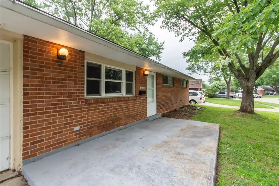 6111 Rosebury Drive, Huber Heights, OH 45424 - #2
