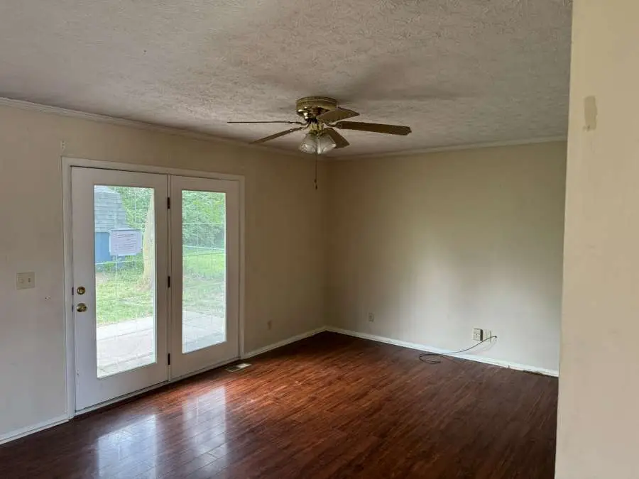 6673 Emerald Avenue, Mad River, OH 45323 - #2