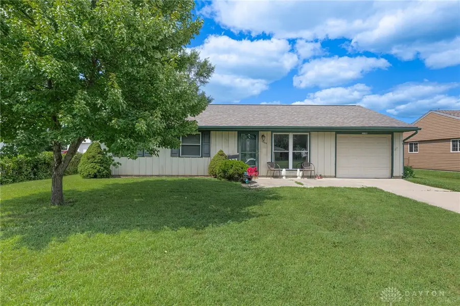 1138 Carman Avenue, Park Layne, OH 45344 - #2