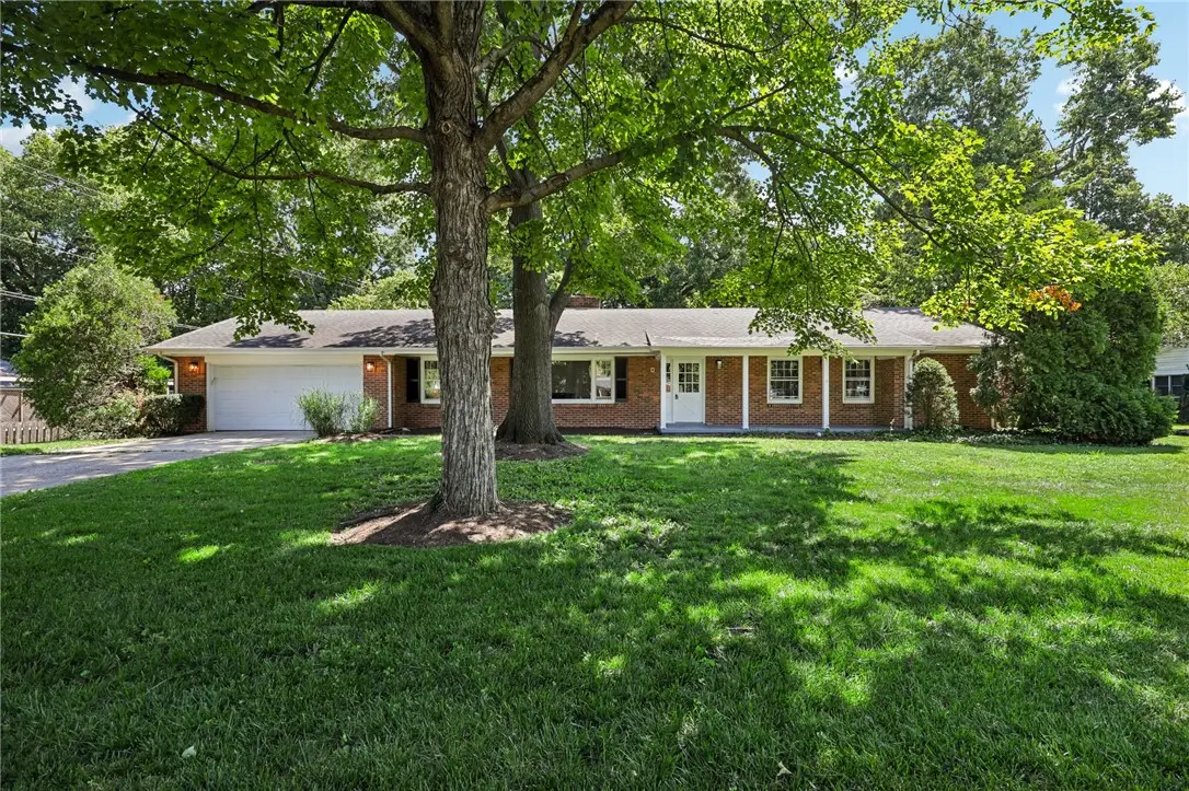 5560 Hugh Drive, Washington, OH 45459 - #1
