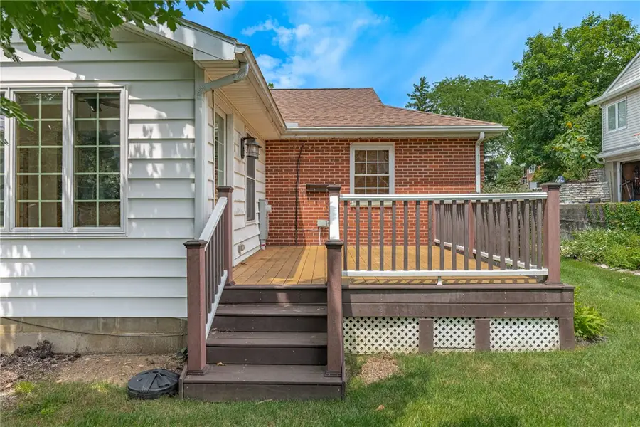 216 S Pelham Drive, Kettering, OH 45429 - #2