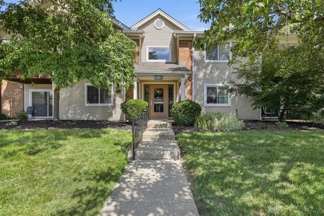 1501 Lake Pointe Way, Centerville, OH 45459 - #1