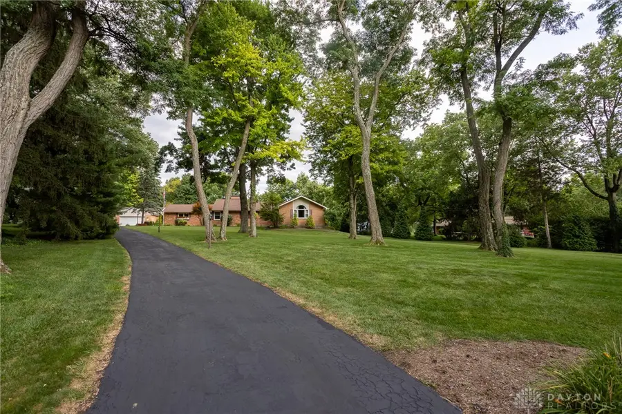 4363 Trails End Drive, Kettering, OH 45429 - #3