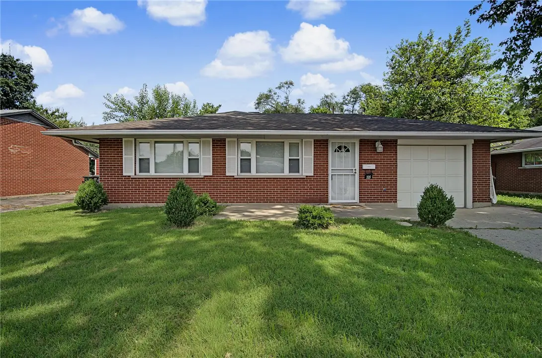 325 Windsor Court, West Carrollton, OH 45449 - #1