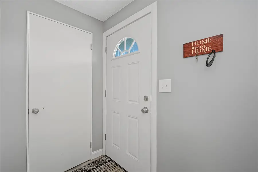 325 Windsor Court, West Carrollton, OH 45449 - #3