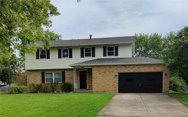 1016 Deer Creek Circle, West Carrollton, OH 45449