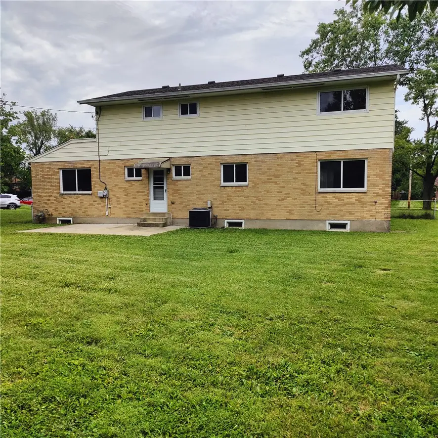 1016 Deer Creek Circle, West Carrollton, OH 45449 - #2