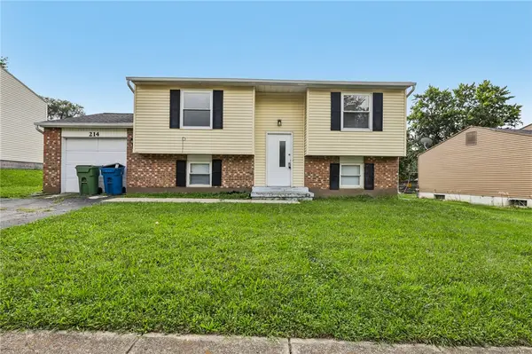 214 Wiesen Lane, Moraine, OH 45439