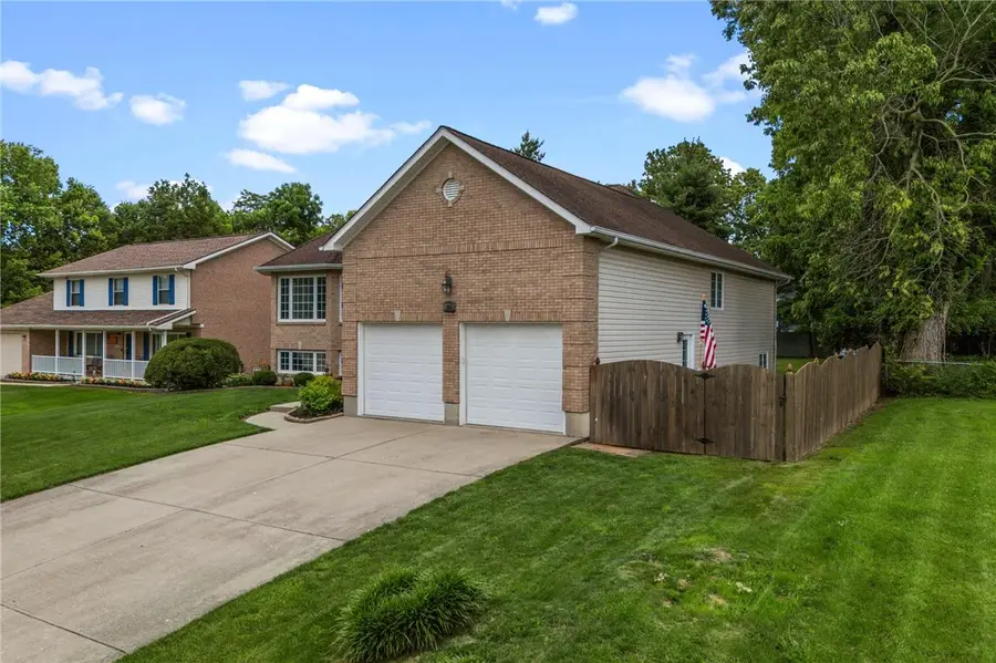 406 Lawndale Court, Lebanon, OH 45036 - #2