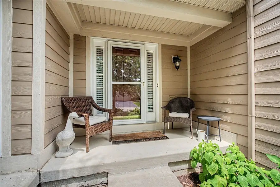 2552 Greenlefe Drive, Beavercreek, OH 45431 - #3