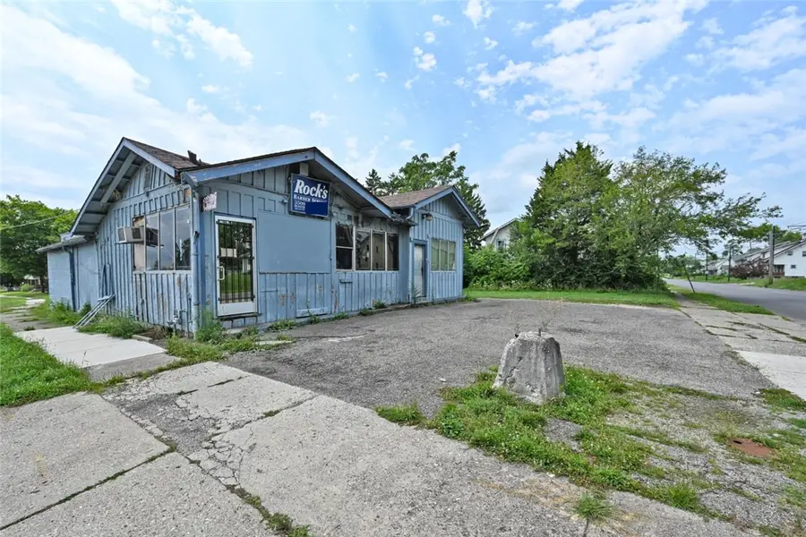 3500 Hoover Avenue, Dayton, OH 45402 - #3