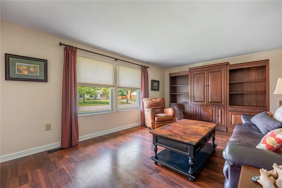 1165 Kentshire Drive, Centerville, OH 45459 - #2