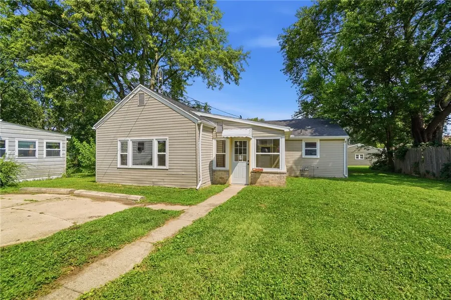 140 W Keller Street, Bradford, OH 45308 - #2