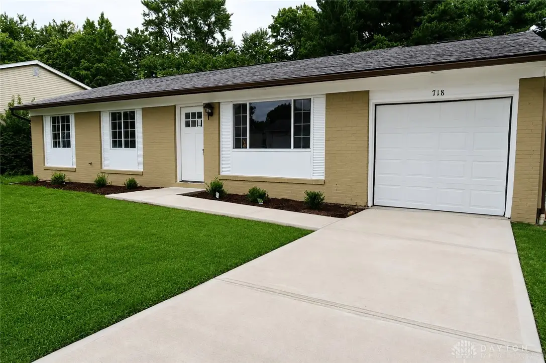 718 Ravenna Circle, Truro, OH 43068 - #1