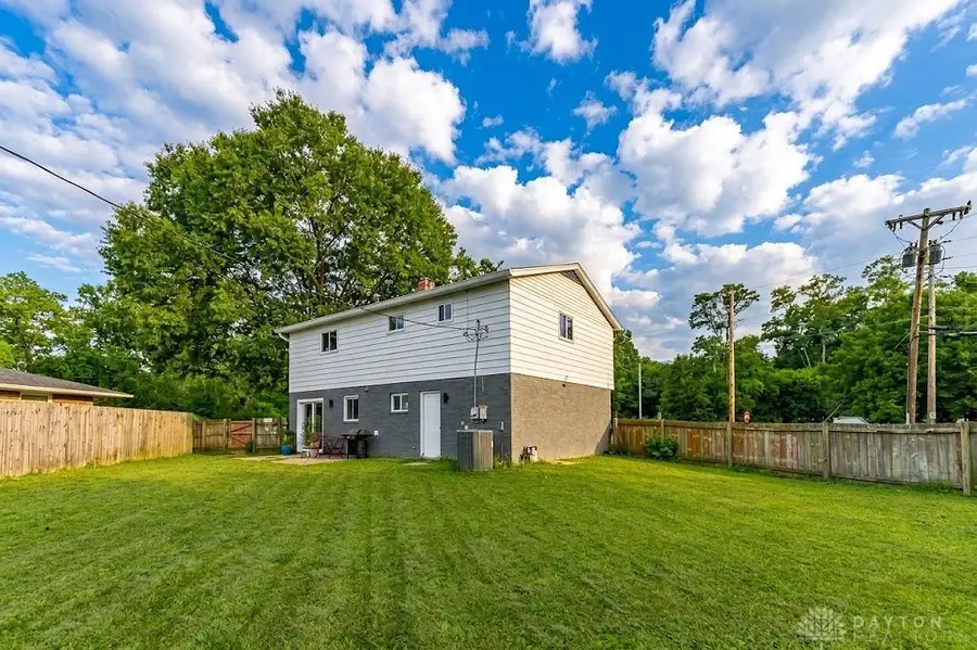340 S Elm Street, West Carrollton, OH 45449 - #3