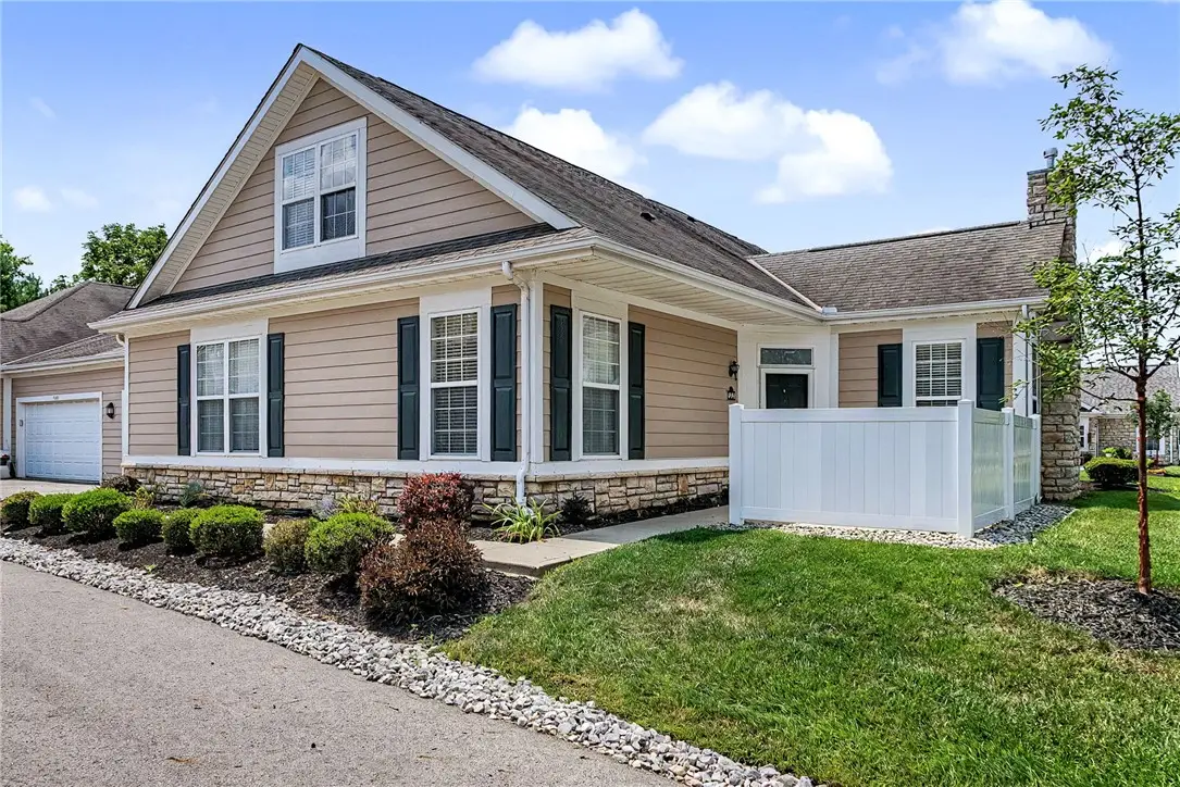 4694 Cobblestone Drive, Huber Heights, OH 45371 - #1