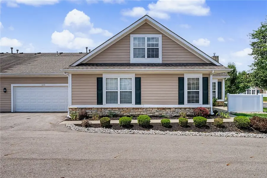 4694 Cobblestone Drive, Huber Heights, OH 45371 - #3