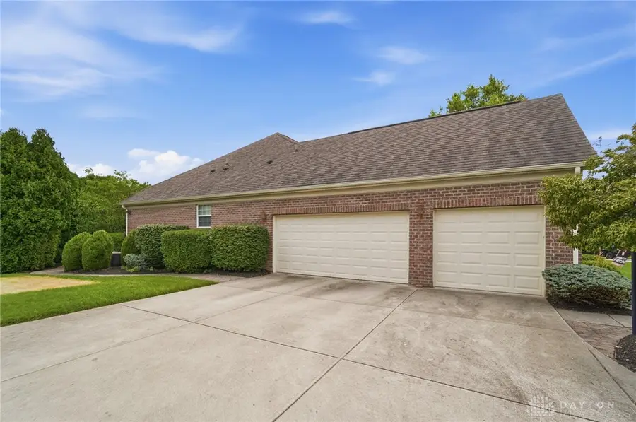 1996 Red Robin Drive, Beavercreek, OH 45385 - #3