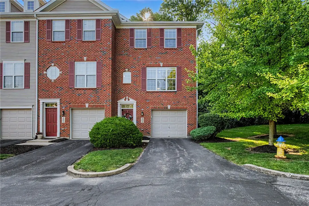 4264 Straight Arrow Road, Beavercreek, OH 45430 - #1