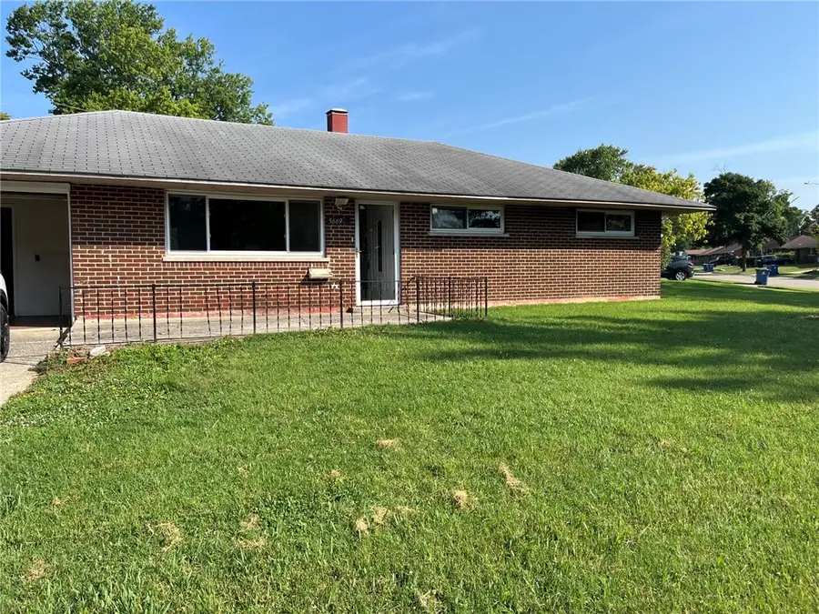 5669 Traymore Drive, Huber Heights, OH 45424 - #2