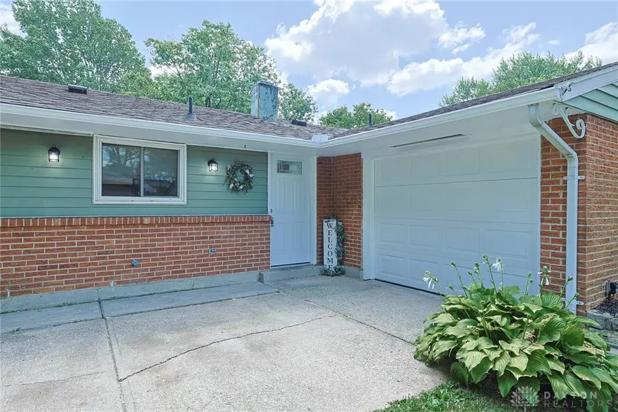 4992 Tilbury Road, Huber Heights, OH 45424 - #2