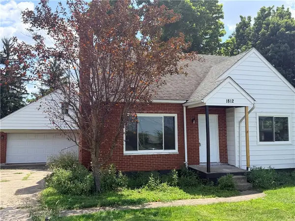 1812 E Dorothy Lane, Kettering, OH 45429