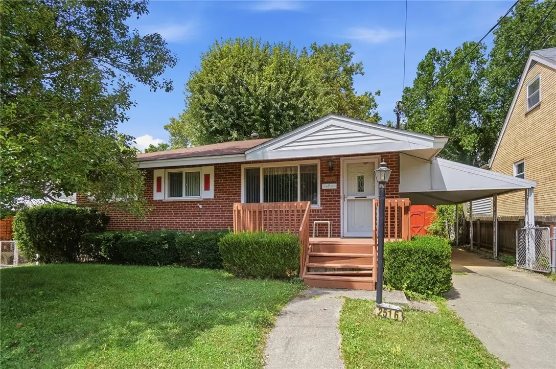 2516 Garrison Drive, Northbrook, OH 45231 - #1