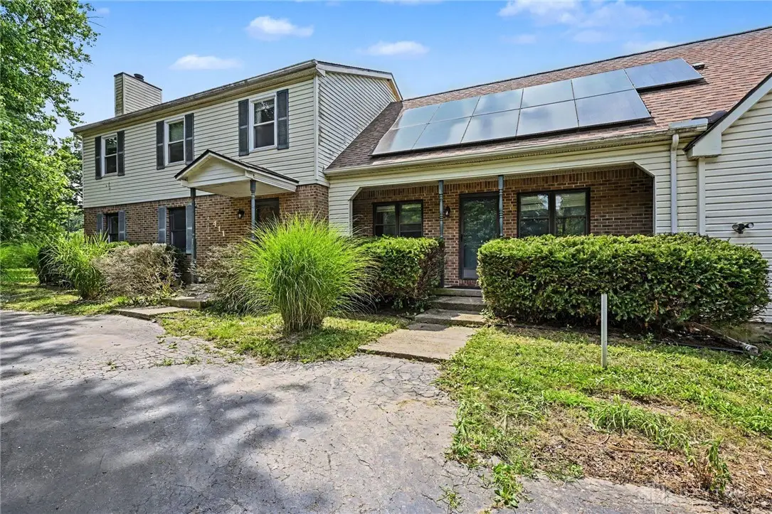 411 Darst Road, Beavercreek, OH 45440 - #1