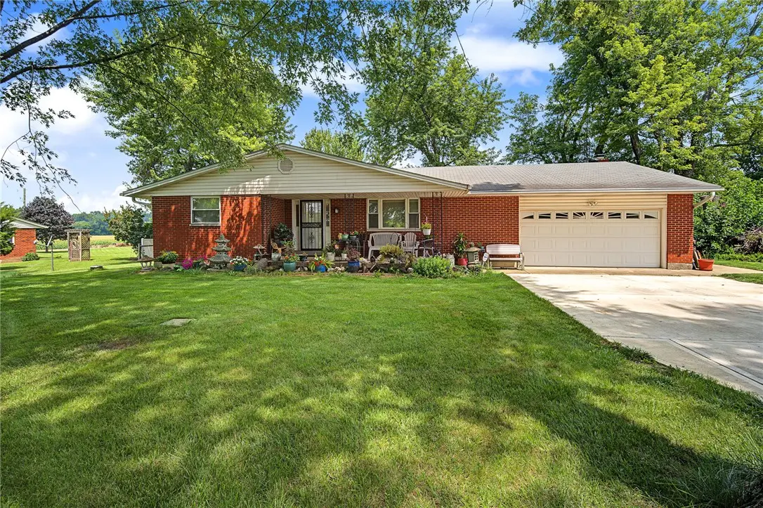 2305 Ross Road, Bethel, OH 45371 - #1