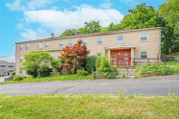 220 W Siebenthaler Avenue, Dayton, OH 45405