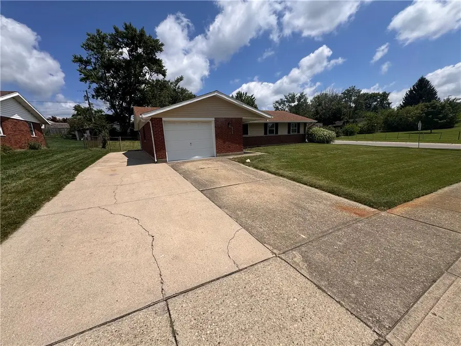 6900 Morley Lane, Huber Heights, OH 45424 - #2