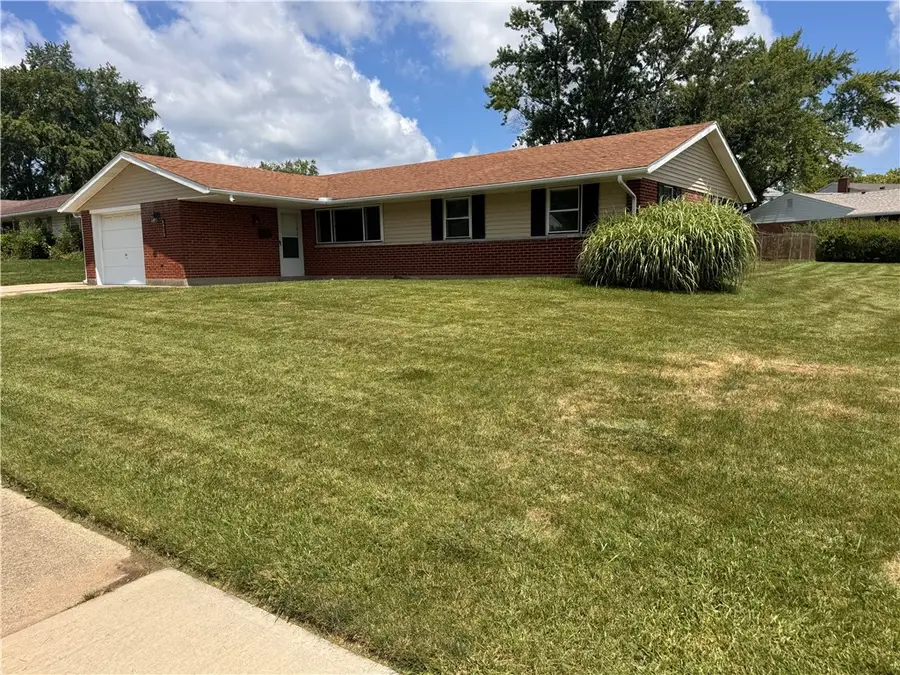 6900 Morley Lane, Huber Heights, OH 45424 - #3