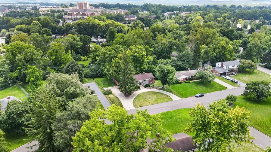6190 Flemington Road, Dayton, OH 45459 - #3
