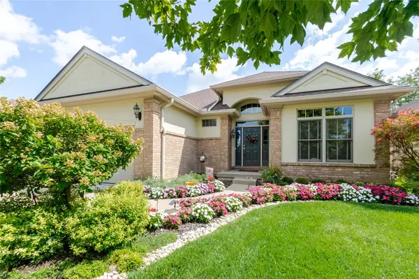 900 Eagle Run Drive, Centerville, OH 45458