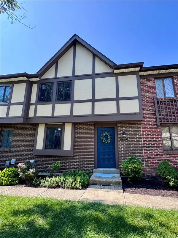 7488 Graystone Court #203, West Chester Twp, OH 45069