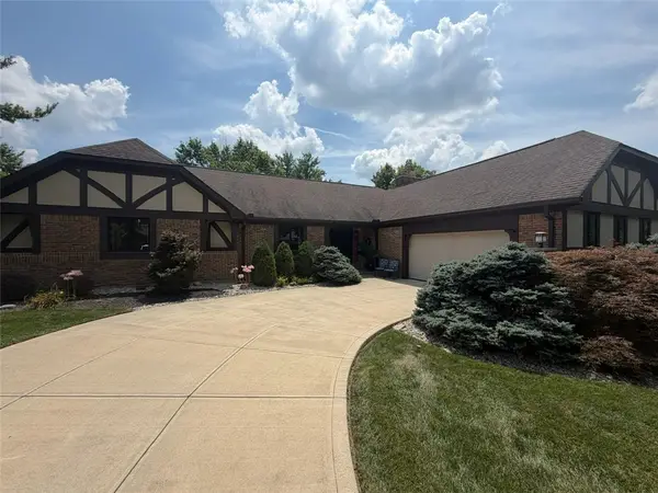 1241 Whispering Woods Lane, Springboro, OH 45066