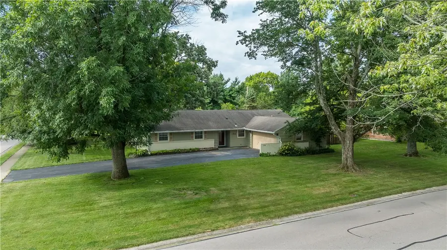 134 Bristol Drive, Centerville, OH 45458 - #2