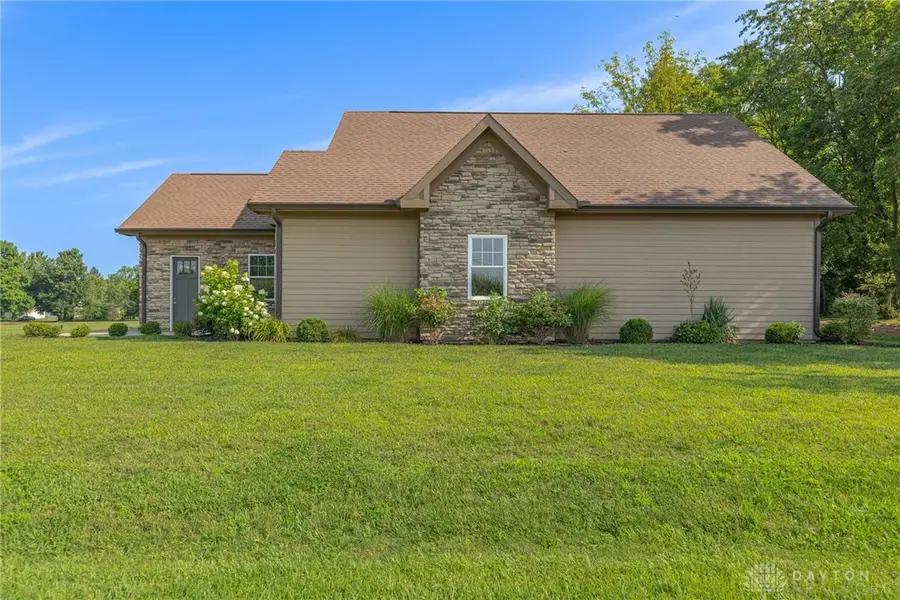 278 E Powell Avenue, Urbana, OH 43078 - #2