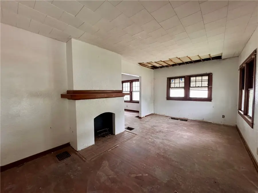230 E Fairview Avenue, Dayton, OH 45405 - #3