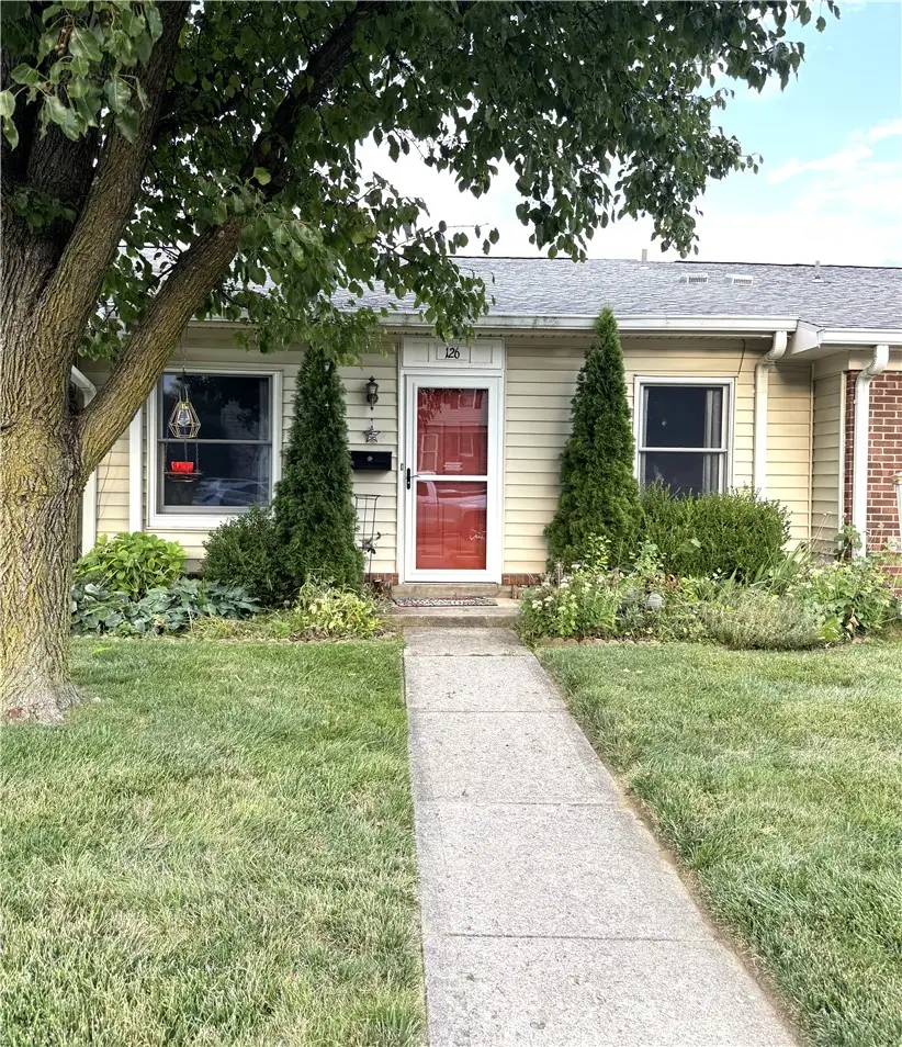 126 W Van Lake Drive, Vandalia, OH 45377 - #1