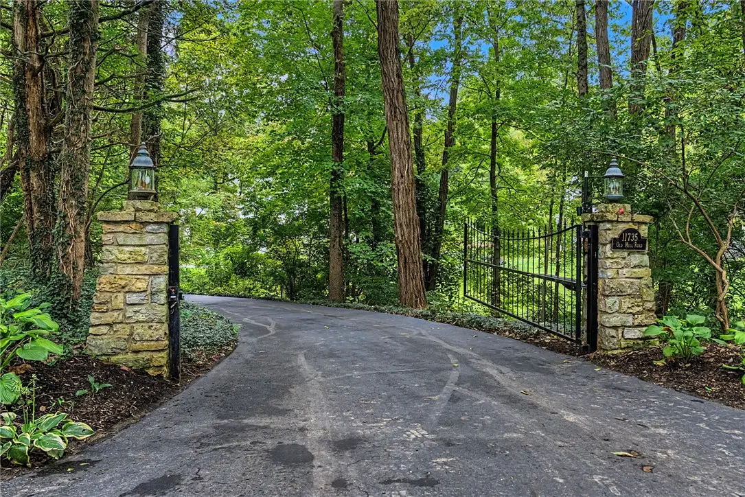 11735 Old Mill Road, Englewood, OH 45322 - #1