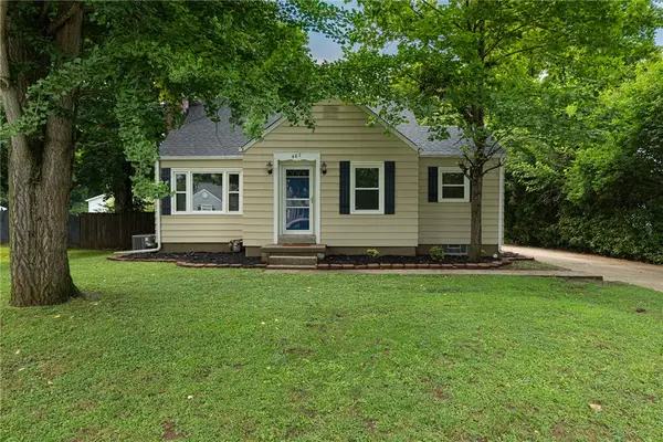 407 W Lomar Avenue, Carlisle, OH 45005