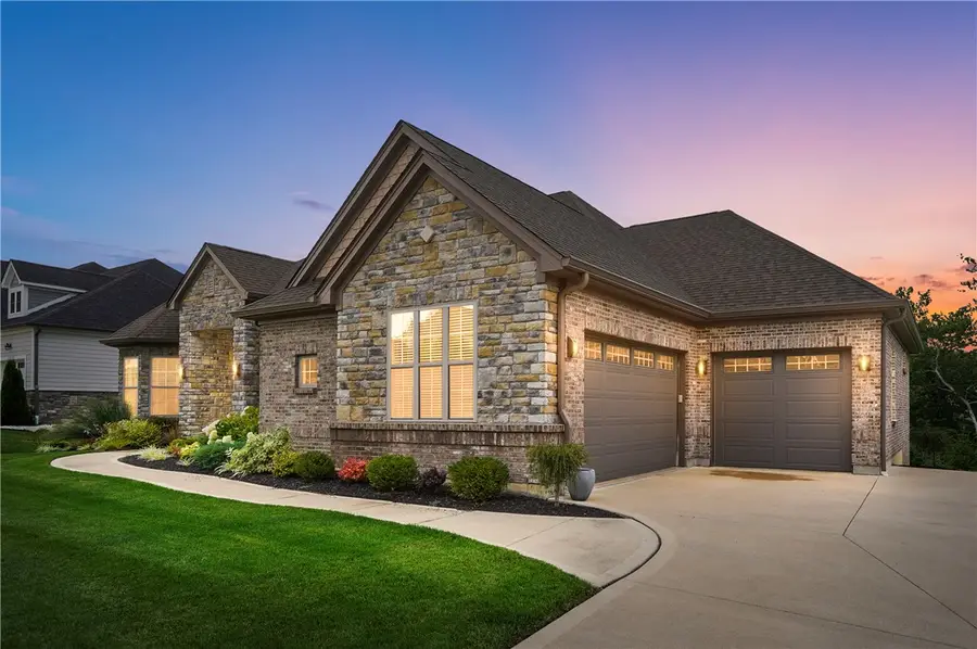 8009 Bennington Drive, West Chester, OH 45241 - #3