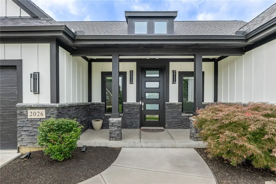 2026 Lariat Court, Dayton, OH 45458 - #2