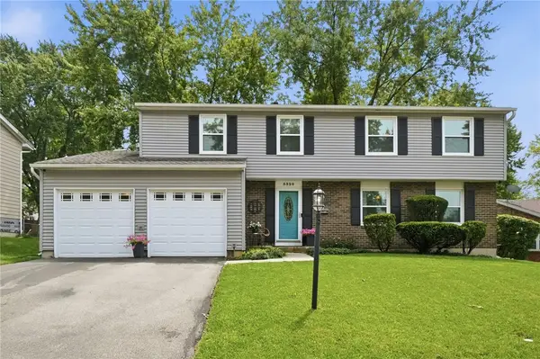 5320 Honeyleaf Way, Riverside, OH 45424