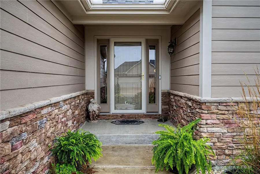 6789 Sun Ridge Way, Waynesville, OH 45068 - #2